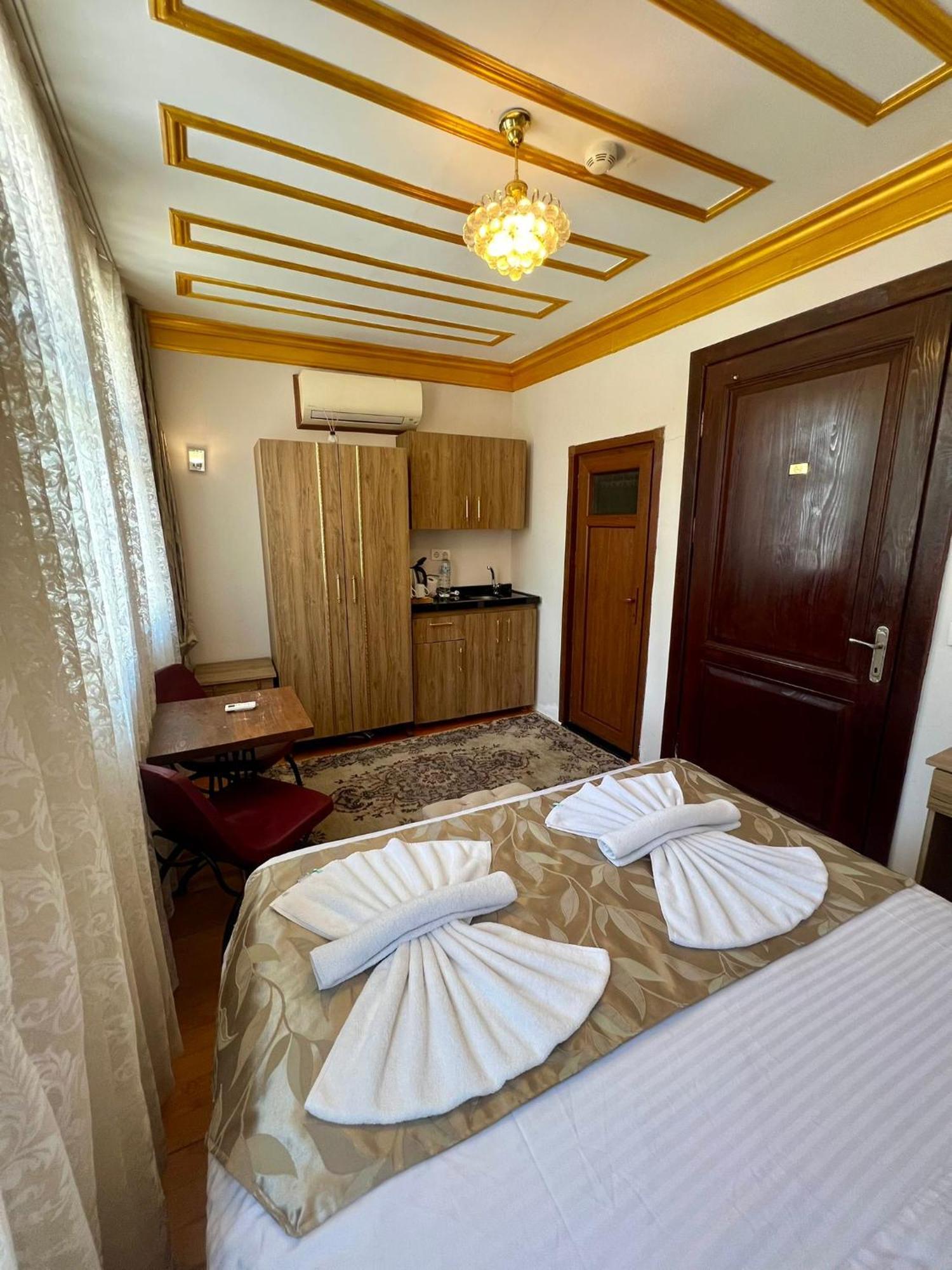 Hotel April Istanboel